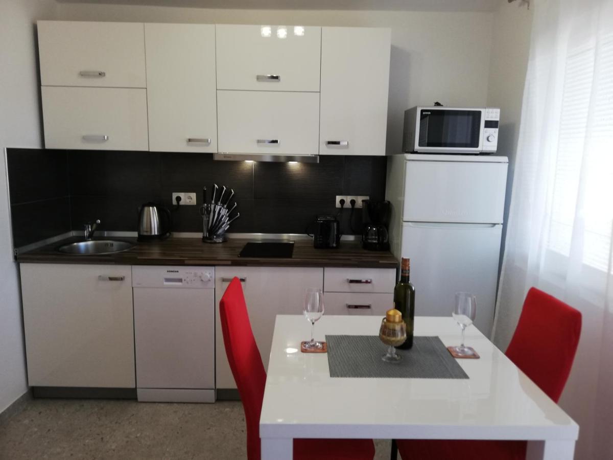 Apartmani Poljanec Vir Kültér fotó